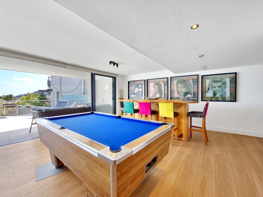 To Let 7 Bedroom Property for Rent in Camps Bay Western Cape